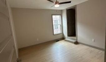 212 S 3rd St, Amory, MS 38821