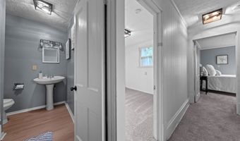 849 Walnut Ave, Alliance, OH 44601