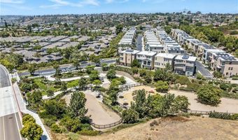 2890 Via Alta Pl, San Diego, CA 92108