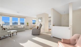 110 HOUSTON Ave, Narragansett, RI 02882