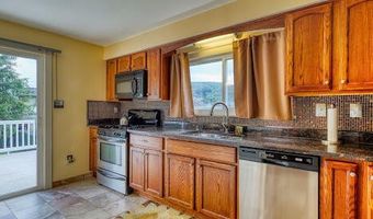 149 Hillside Ave, Harveys Lake, PA 18618