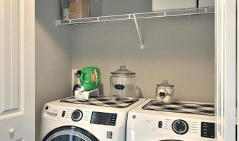 6 LOBELL Rd, Abbottstown, PA 17301