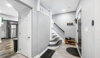 994 Moeller Ave, Akron, OH 44307