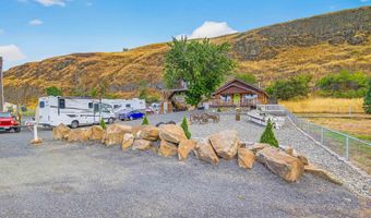 3650 Riverside Dr, Asotin, WA 99402