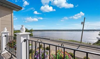 711 Riverview Dr, Alton, IL 62002