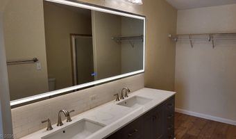 9568 Great Lakes Dr, Cal Nev Ari, NV 89039