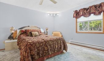 242 Colonial Ter, Albrightsville, PA 18210