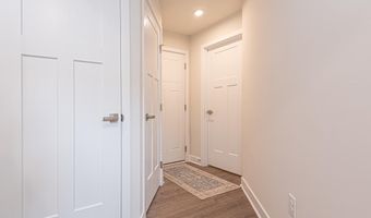 8626 S PARK Dr 6, Berlin, MD 21811