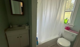 1827 Carll St, Cincinnati, OH 45225