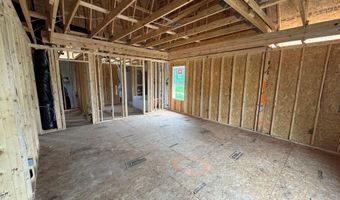212 Holden Ln, Aberdeen, NC 28315