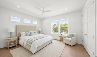 397 PLAZA, Atlantic Beach, FL 32233