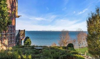 18 Belvidere Rd, Atlantic Highlands, NJ 07716