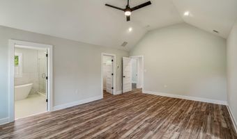 443 Fremont Ave, Bayville, NJ 08721