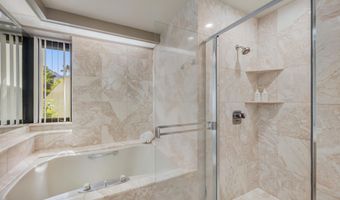 68-1050 MAUNA LANI POINT Dr B102, Kamuela, HI 96743