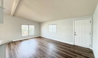 4 Magnolia Via, Anaheim, CA 92832