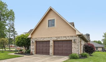 6983 White Oak Dr, Avon, IN 46123