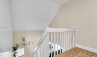 16 Shelli Ter, Barnegat, NJ 08005