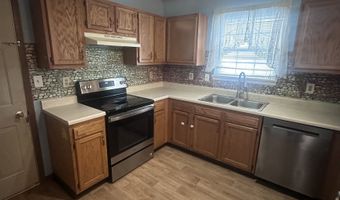 529 Meadows Edge Ln, Indianapolis, IN 46217