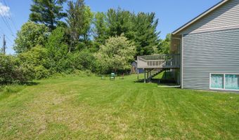 2544 Avery Ln, Altoona, WI 54720