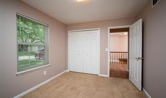 14810 Paris Ct, Allen Park, MI 48101
