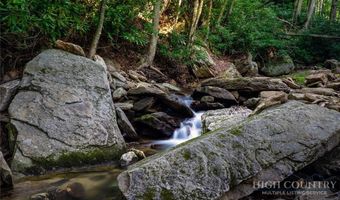 4533 Laurel Creek Rd, Banner Elk, NC 28604