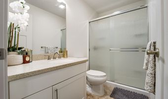 801 Kakala St 704, Kapolei, HI 96707
