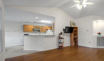 7 Lake Linden Dr, Bluffton, SC 29910