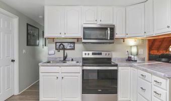 1251 DELRAY Rd, Augusta, WV 26704