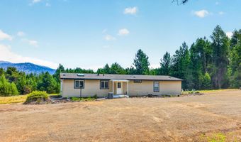 1255 Roberts Ln, Blanchard, ID 83804