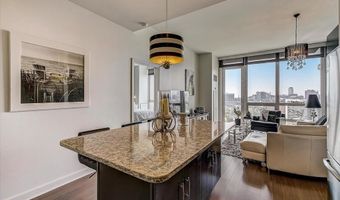 901 N PENN St F1202, Philadelphia, PA 19123
