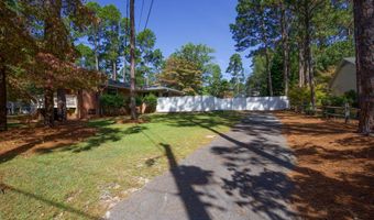 1000 Robinwood Rd, Aberdeen, NC 28315