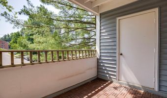 7707 LAFAYETTE FOREST Dr 21, Annandale, VA 22003