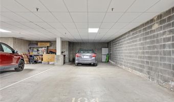 30 Argyle Ave 206, East Providence, RI 02915