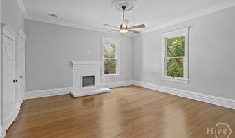 674 Dunlevie Rd, Allenhurst, GA 31301