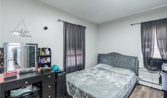 171 Lyon Ave, East Providence, RI 02914
