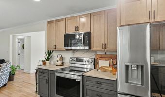 874 W Cunningham St, Alcoa, TN 37701