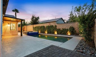 10820 Woodstream Ct, Las Vegas, NV 89135