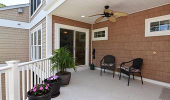 105 CHICAGO St, Dewey Beach, DE 19971