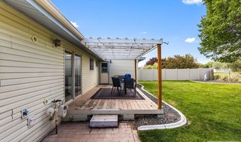 5761 Eve St, Chubbuck, ID 83202