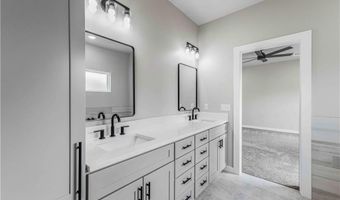 514 Waggoner Ln, Barling, AR 72923