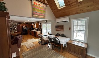 21 Dream Ln, Belfast, ME 04915