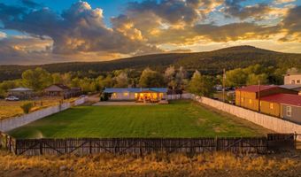 3 Camino Anastacio, Arroyo Hondo, NM 87513