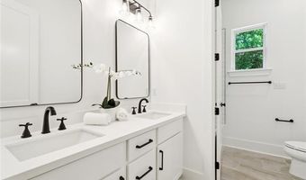 605 NORTHWOODS Dr, Abita Springs, LA 70420