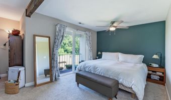 135 Amherst St 28, Amherst, NH 03031