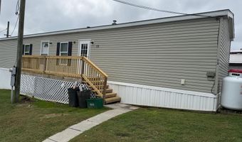 13 HILLTOP Ave, Akron, PA 17501