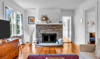 109 Capstan Ave, Beachwood, NJ 08722