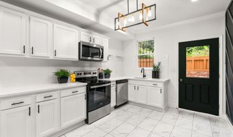 308 N GILMOR St, Baltimore, MD 21223