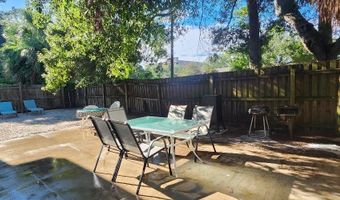 1320 PIERCE St 2, Clearwater, FL 33756