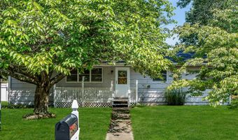 21 Park Ave, Bayville, NJ 08721