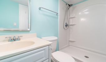 2305 W Fort Macon Rd 207, Atlantic Beach, NC 28512